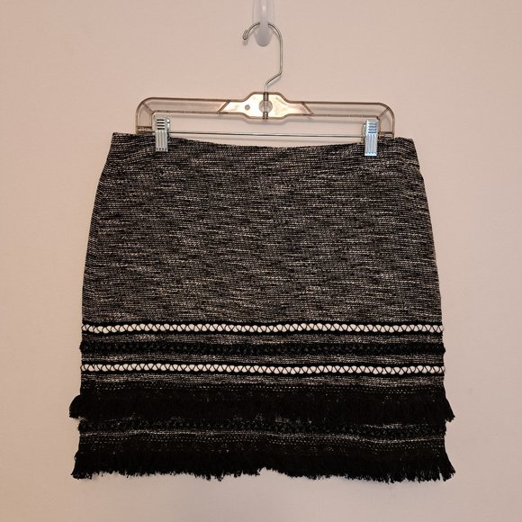 H & M Textured Black Fringe Skirt Size 14 NWT - Picture 2 of 8
